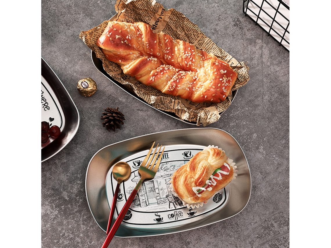 Plato de metal multifuncional europeo para acampar al aire libre, ideal para picnic y cocina.