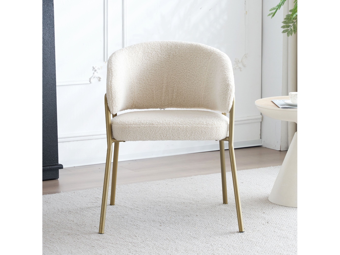 Silla de tela Sherpa con patas doradas y estilo beige