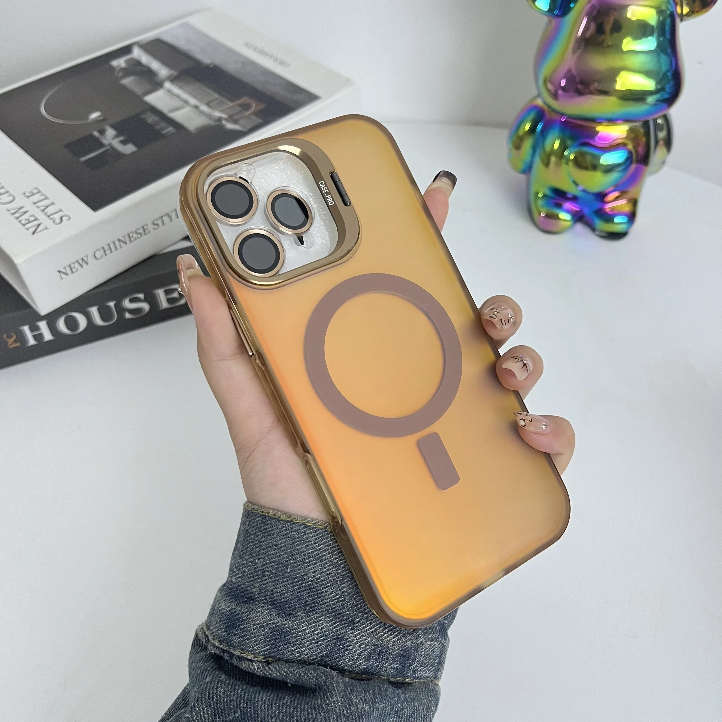 (iphone 12 Pro Max, Dorado) Funda Magnética Para Teléfono Con Acabado Mate Y Que Cambia De Color, Compatible Con Magsafe.