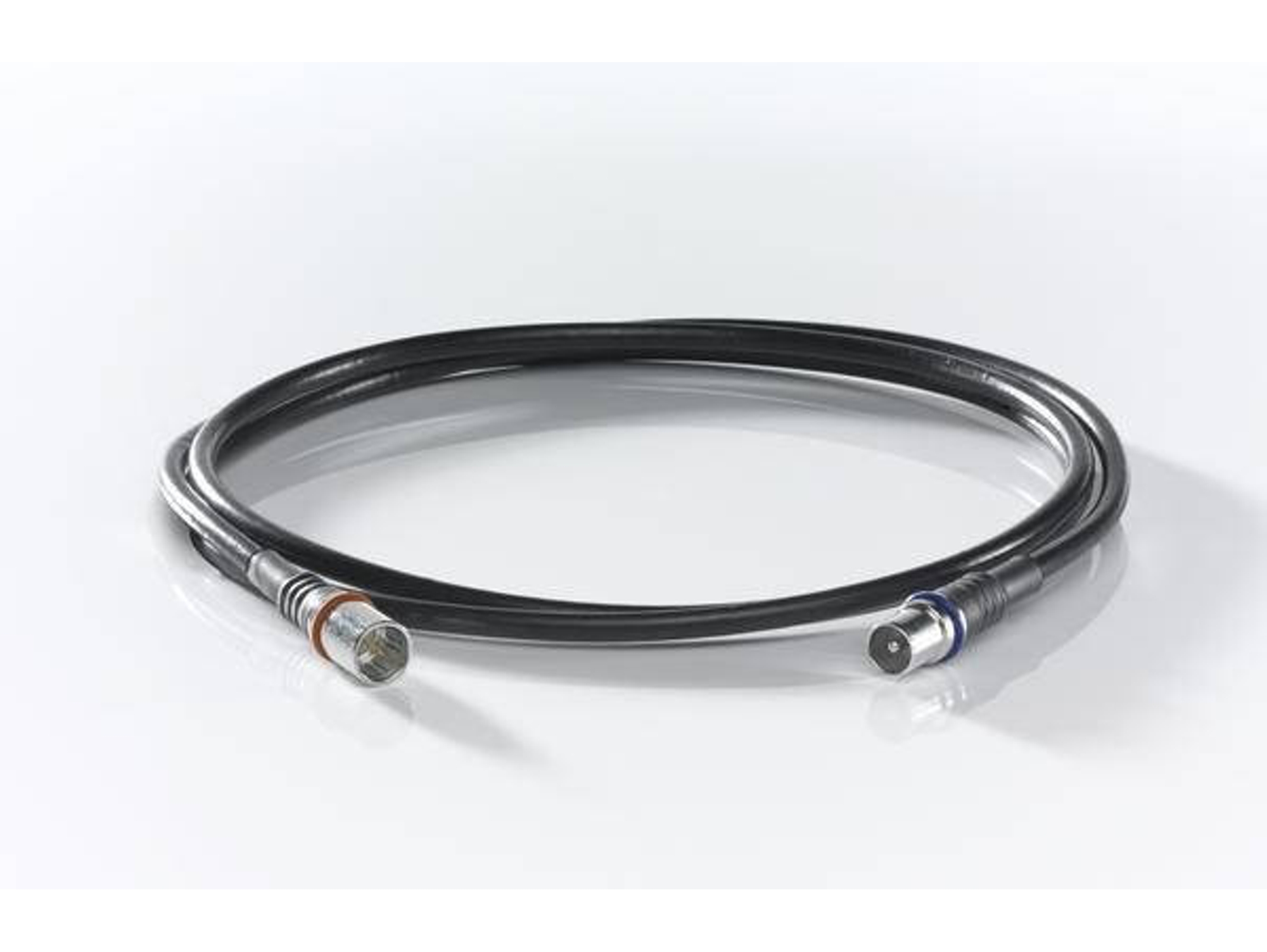 Cable de Antena WISI (Coaxial - 5 m - Negro)