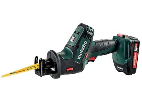 METABO SSE 18 LTX Compact Sierra de sable de batería/18V 2x Ion de litio; Cargador ASC 55; Maletín profesional
