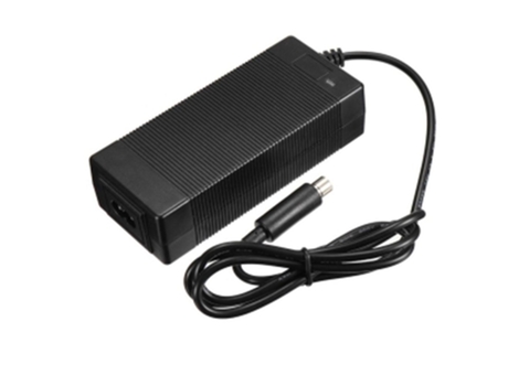 Fuente de alimentación negra Quick Media M365