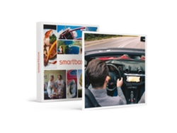 SMARTBOX A toda adrenalina por Barcelona: 1 ruta en Ferrari de 40 min por Montjuïc para 1 persona Caja Regalo