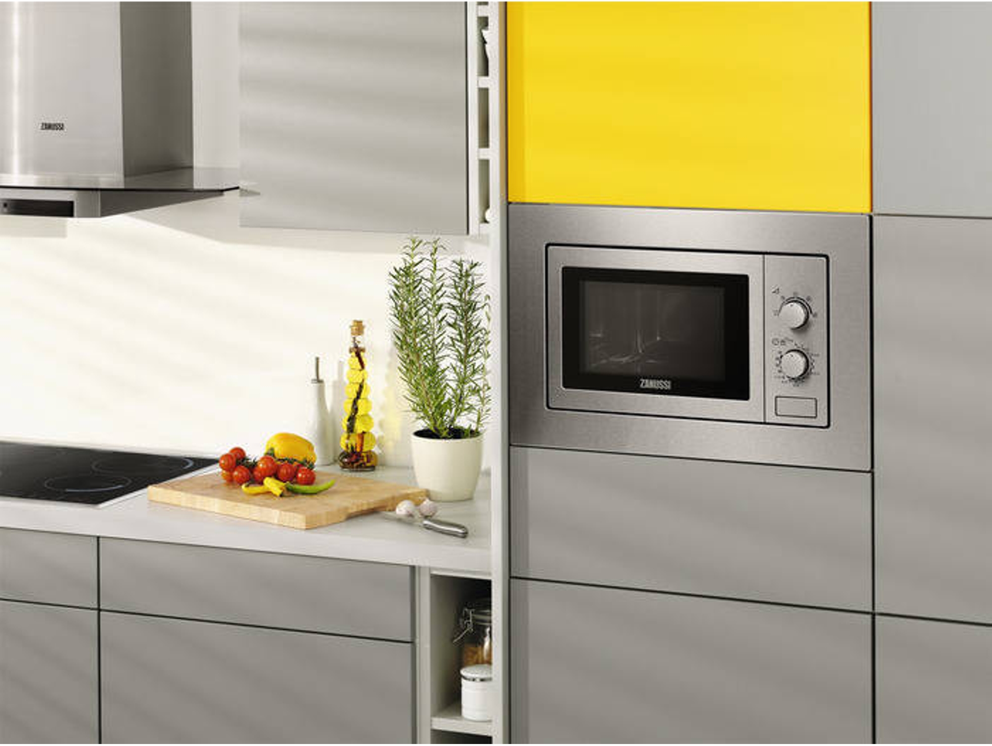 Microondas Integrable ZANUSSI ZSM17100XA (17 L Sin grill Inox