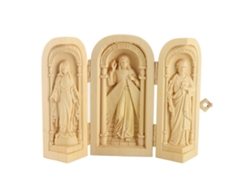Escultura de caja de madera con abertura de boj para decoración.