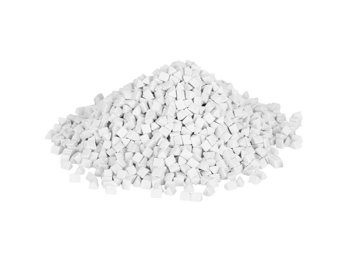 Abrasivo Triangular Cerámico De 4 Mm Y 500 G Para Pulir Joyas En Una Máquina Vibratoria.