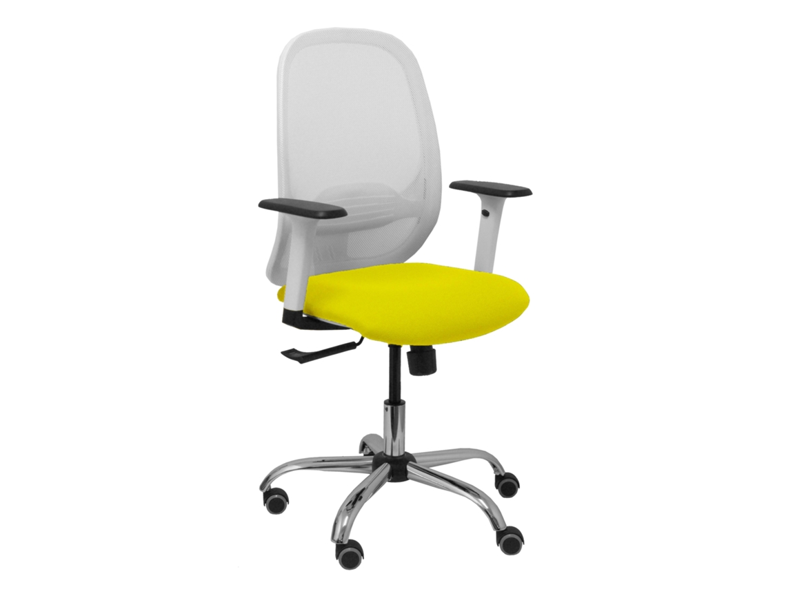 Silla de oficina Cilanco con mecanismo sincronizado, tapizada en tela amarilla y malla blanca.