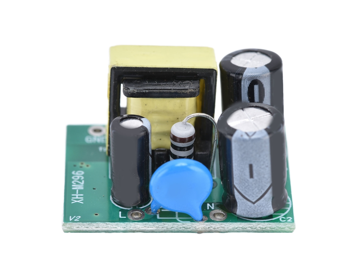 Módulo de alimentación de CA para entrada de CC de 110-120 V, salida de 12 V.