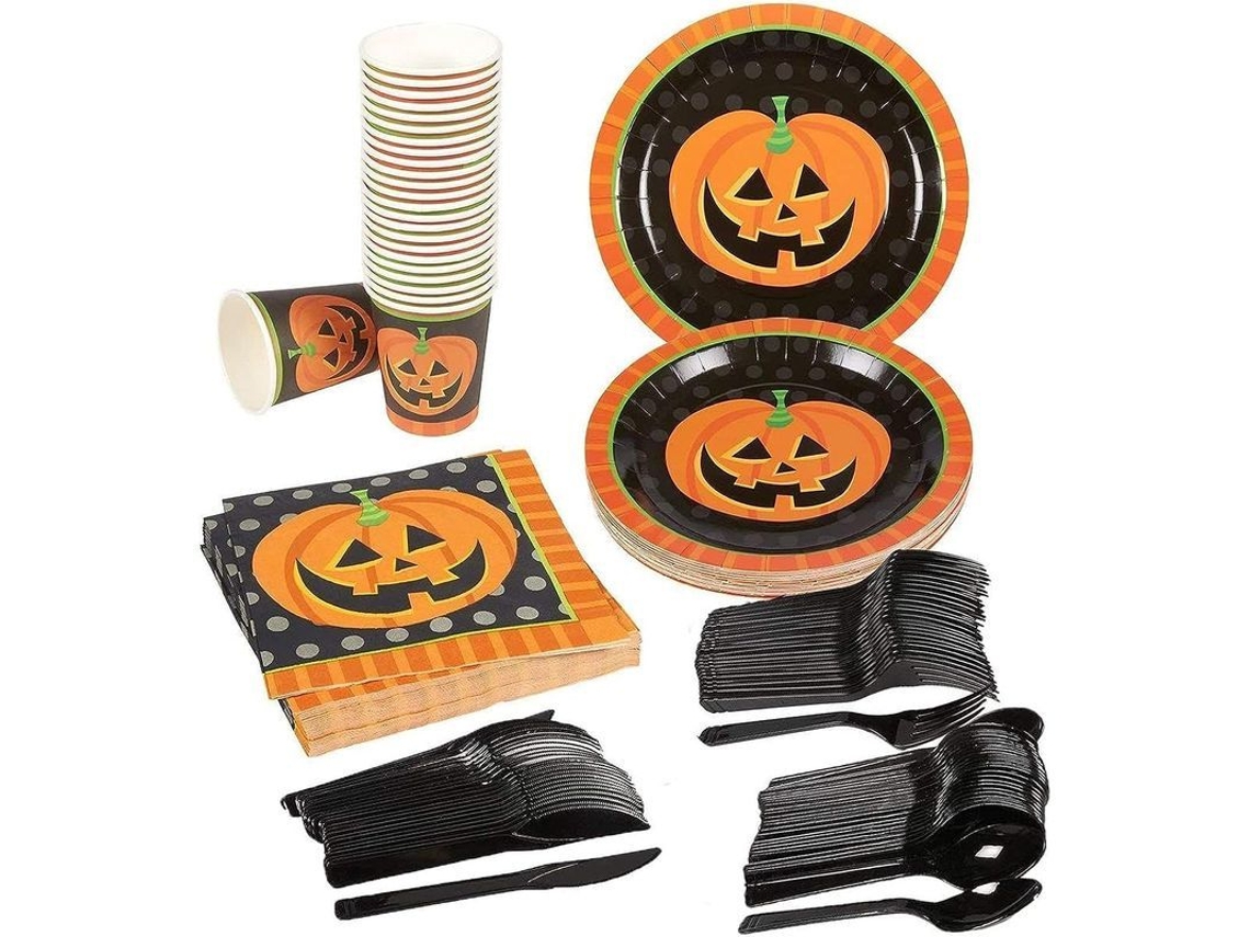 Artículos Para Fiesta De Halloween Con Temática De Calabazas, Que Incluyen Platos, Servilletas, Vasos Y Cubiertos.