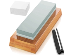 Revitalice sus cuchillas con precisión con el afilador de cuchillos de grano doble 400/1000 de Waterstone, la base de silicona antideslizante garantiza un afilado seguro.