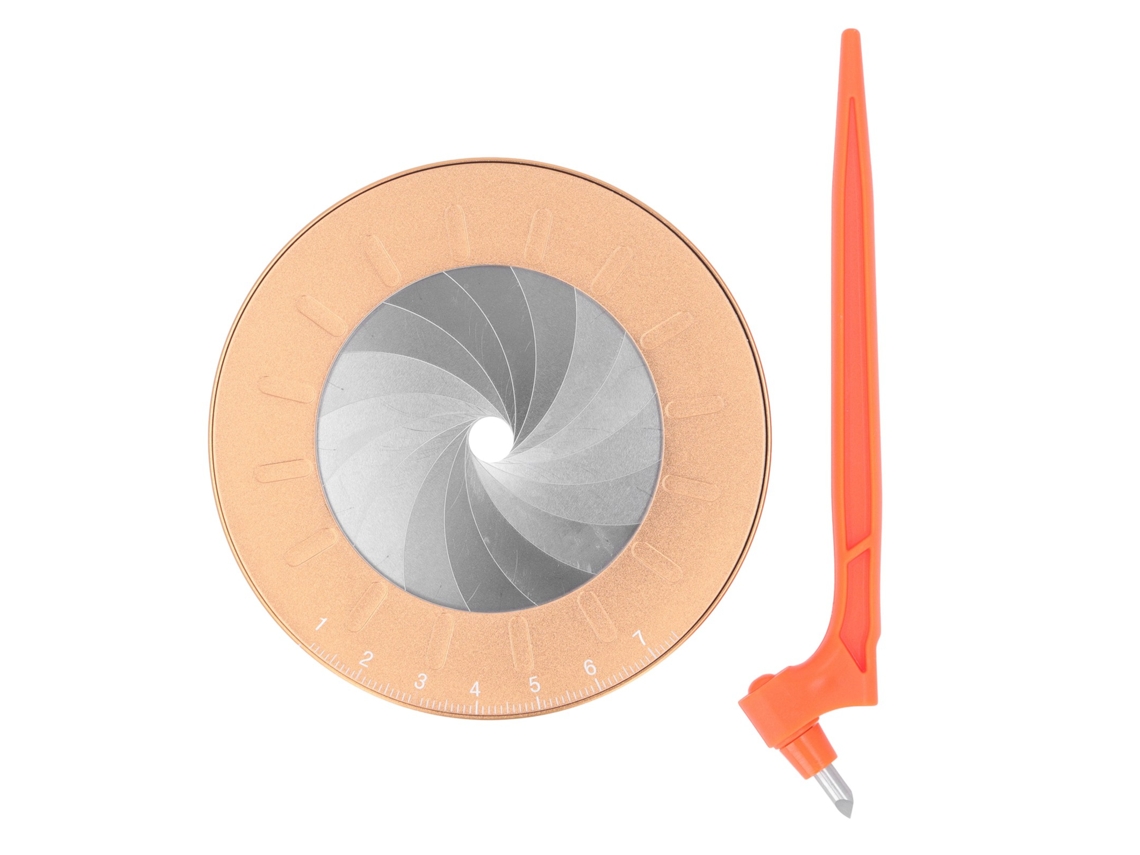 Herramienta De Dibujo Circular Ajustable Con Plantilla Giratoria Y Bisturí De Tallado.