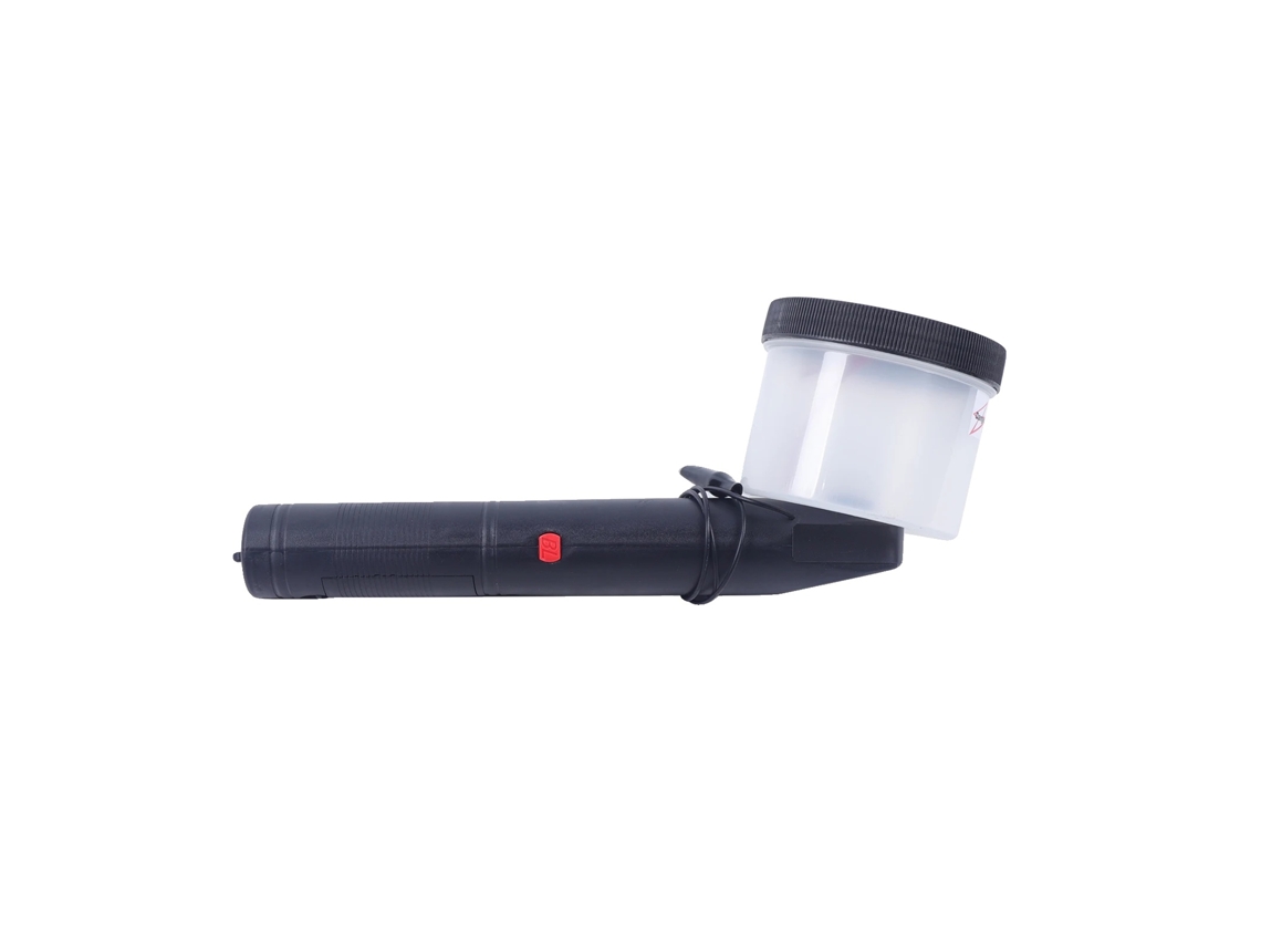 Aplicador de estiércol, diseño portátil, mango ergonómico, negro.