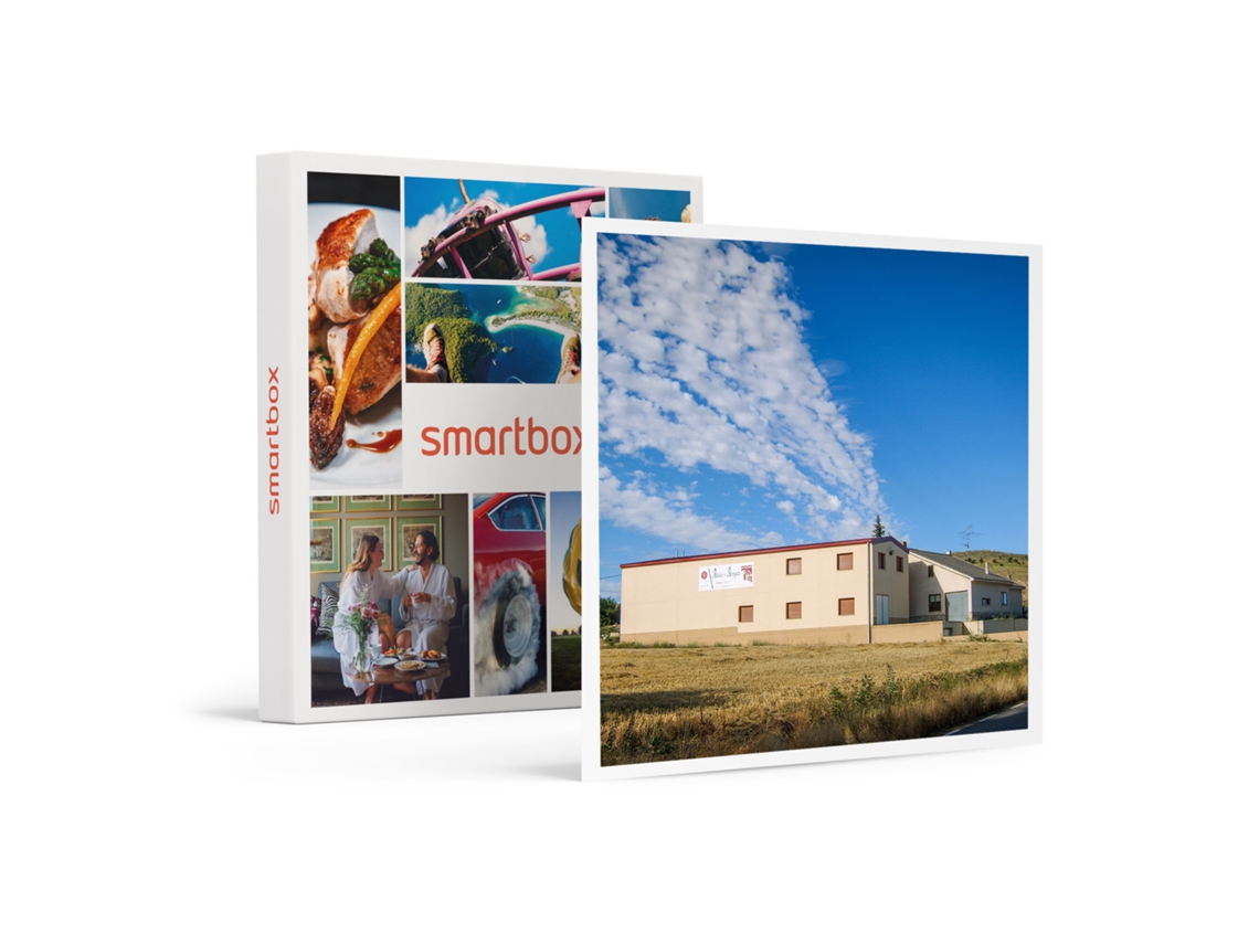 Caja Regalo SMARTBOX Bodegas Abadía La Arroyada: Visita a La Bodega de 2H Y Cata de Vinos para 2