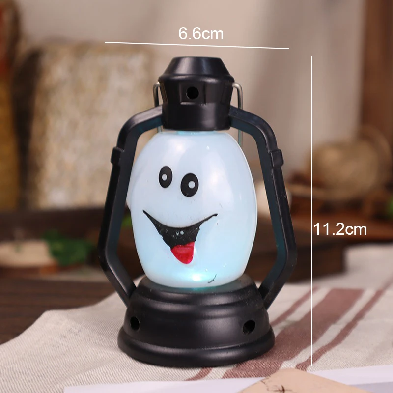 (a) Lámpara de araña LED retro en forma de linterna, alimentada por batería.
