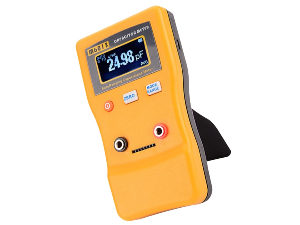 Herramienta Digital De Prueba De Condensadores Con Selección Automática De Rango.