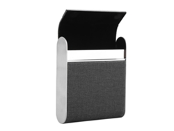 Estuche Portátil Para Cigarrillos Con Capacidad Para 20 Unidades, Fabricado En Acero Inoxidable Y Cuero Sintético Negro.