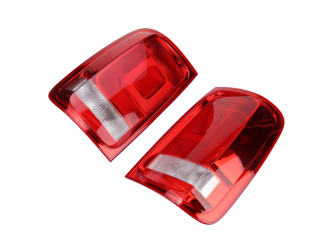 Luces traseras izquierdas Amarok con circuito impreso para modelos 2010-2020 (izquierda/derecha diferenciadas, envueltas en plástico de burbujas, sin bombilla)