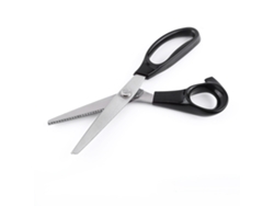 Tijeras decorativas Pico Seriguela con filo triangular (3, 5 o 7 mm) para manualidades y scrapbooking.