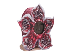 Parodia de Stranger Things con accesorio para la cabeza de Demogorgon