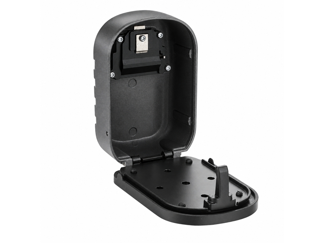 Caja de seguridad negra para llaves POLSKI con código portátil para almacenamiento seguro en el hogar o alojamiento.