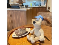 Rebe-Toy, cachorrinho de pelúcia, desenho animado curto, decoração para casa, boneco com chapéu azul.