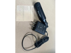 Receptor Inalámbrico Recargable Dmx512 2.4g Ism De 3 Pines Hembra Para Focos Par De Escenario, Con 9 Horas De Autonomía Y 126 Canales.