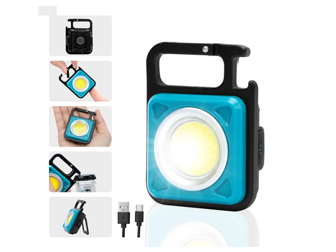 Linterna de mano (500 lúmenes), luz de llavero recargable con soporte plegable e imán, luz de bolsillo portátil con abrebotellas (azul) YIZHOOD