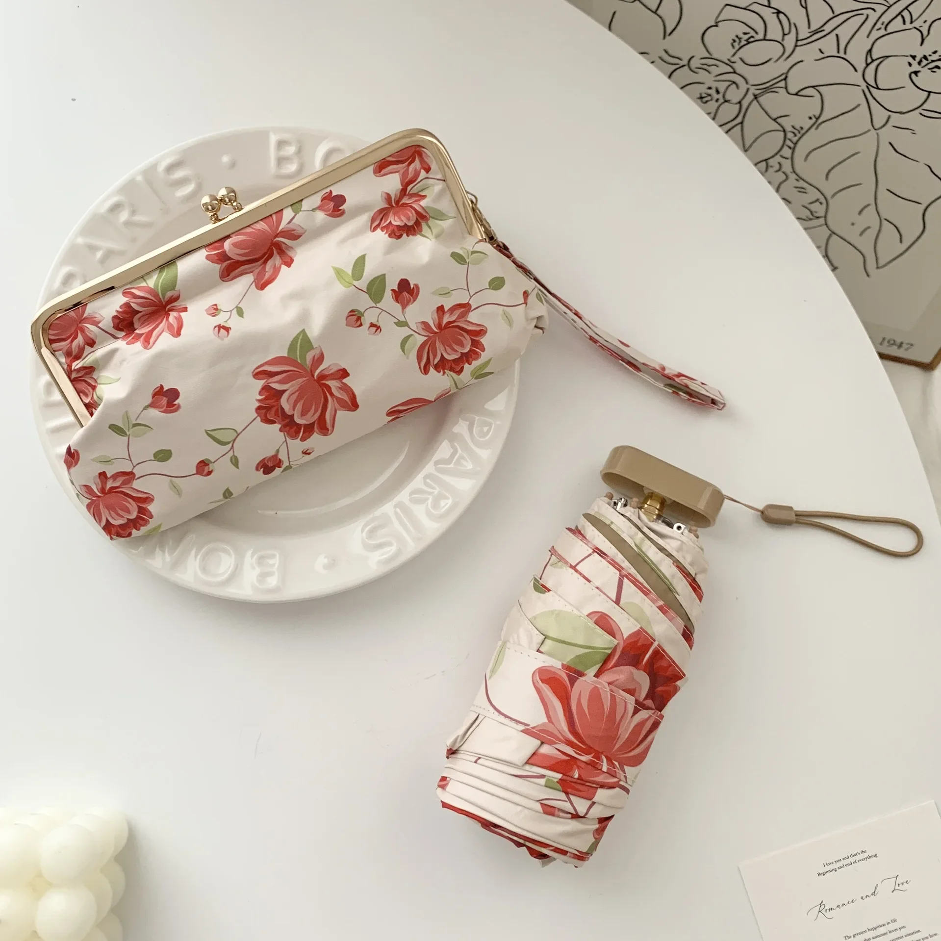 (a) Mini Sombrilla Para Mujer, Con Protección Solar Y Contra Los Rayos Uv, Adecuada Tanto Para Días Soleados Como Lluviosos.