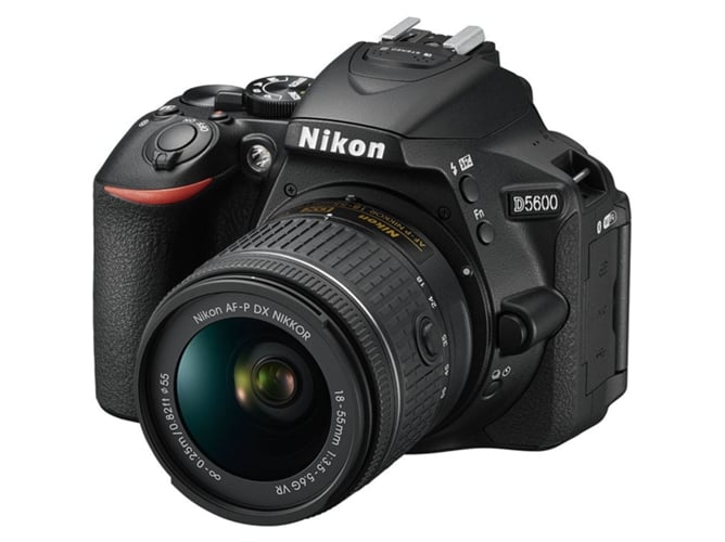 Kit Cámara Réflex NIKON D5600 AF-P 18-55 VR (Negro - 24.2 MP - Sensor: DX - ISO: 100 a 25600)