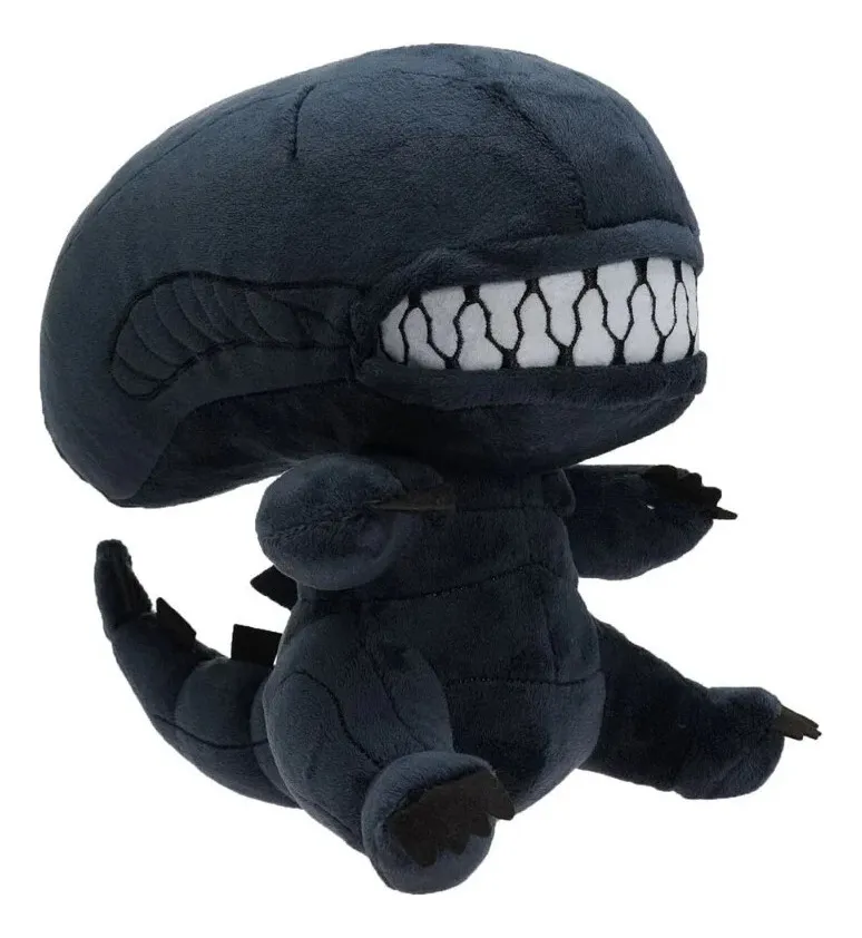 Un juguete de peluche con dibujos de xenomorfosvayotoy