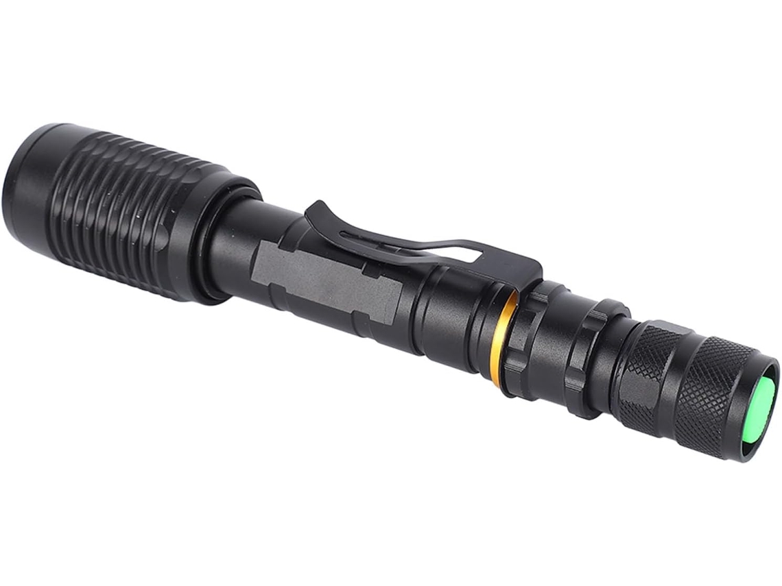Linterna Led Superbrillante Con Zoom Para Acampar.
