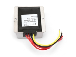 Fuente de alimentación de 12 V y 10 A con cubierta de aluminio (sin marca)
