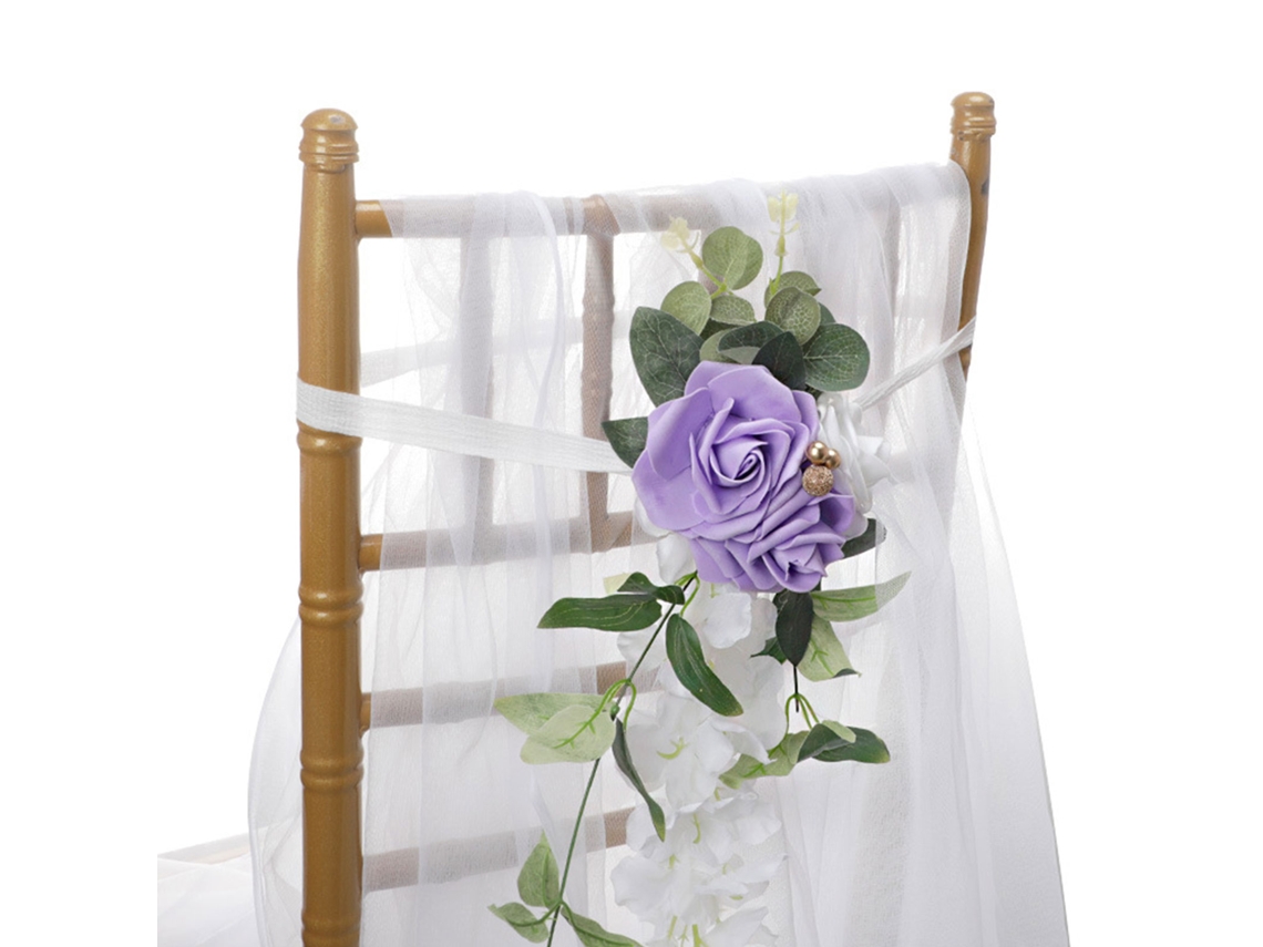 Sillas de boda para fiesta al aire libre de color lila claro con flores