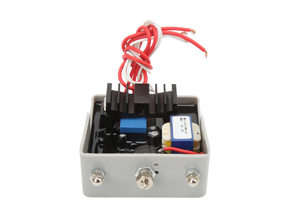 Regulador Automático De Voltaje (avr) Entrada De 220 V Salida De 15 V Accesorio Para Generador