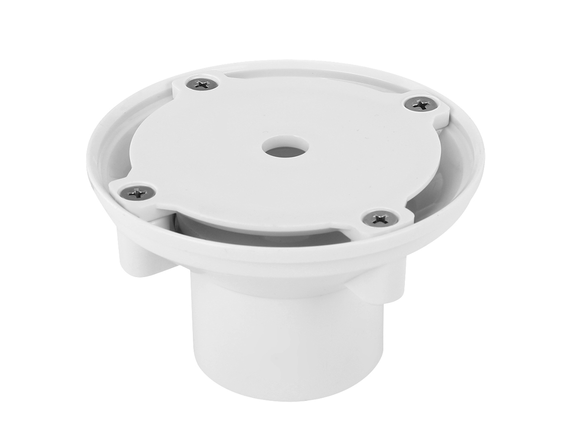 Primera salida de la piscina con rotación de 360°.