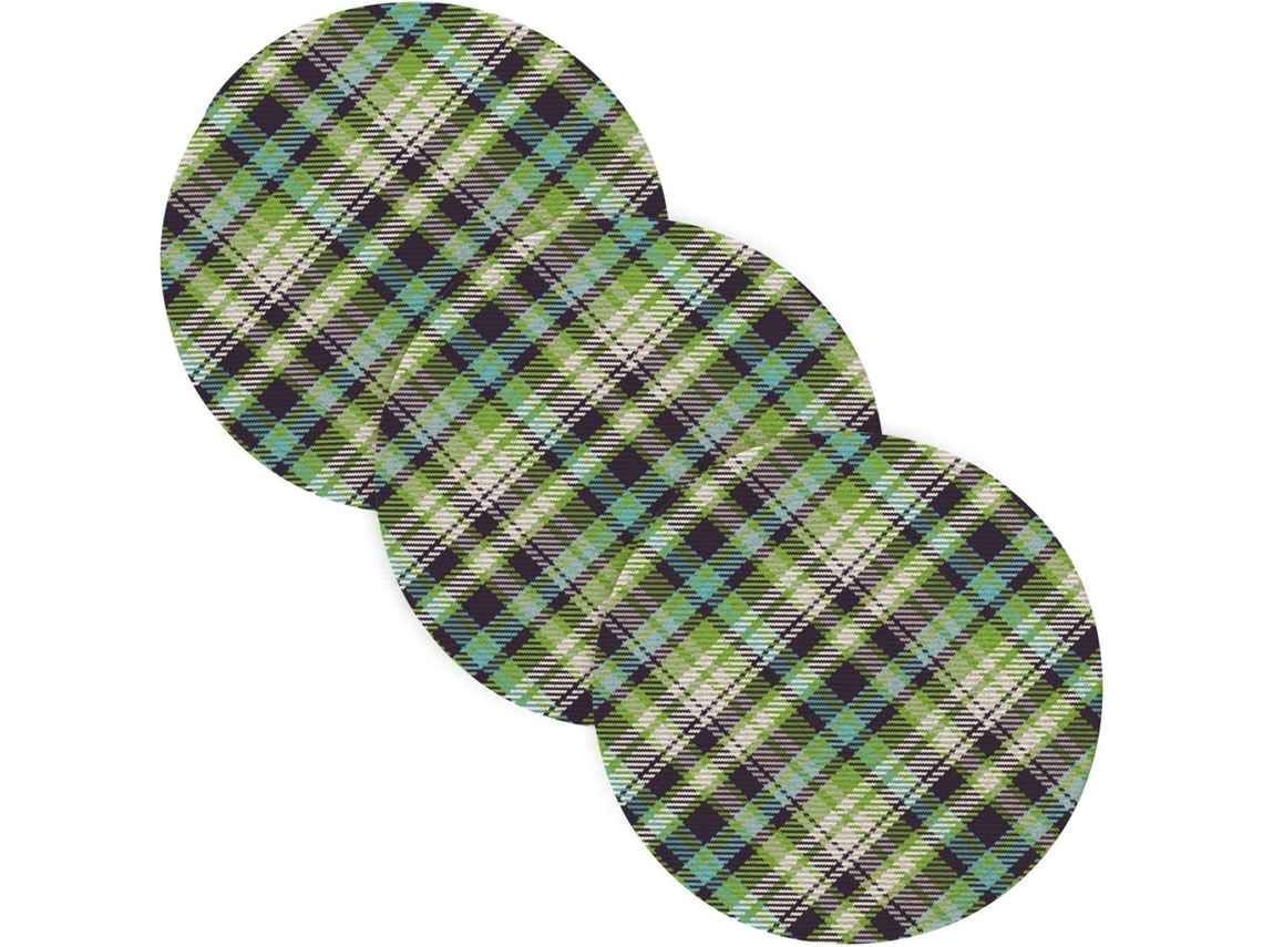 Producto fabricado con una mezcla relativamente gruesa de poliéster y algodón, de 1 cm y 0,6 cm de grosor.