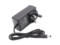 1 Fuente De Alimentación Externa Para Adaptador De Disco Duro.
