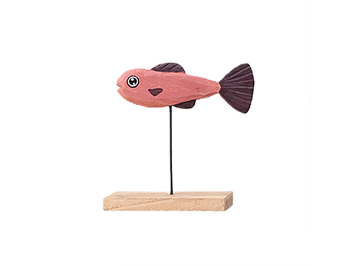 Adornos de peces para decoración de mesas y estatuas.
