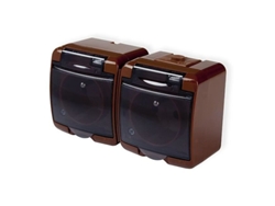 Enchufe Doble Estanco Ip54 Superficie 2X 2Pt7 Solapa Marrón Sombreado Karlik Junior