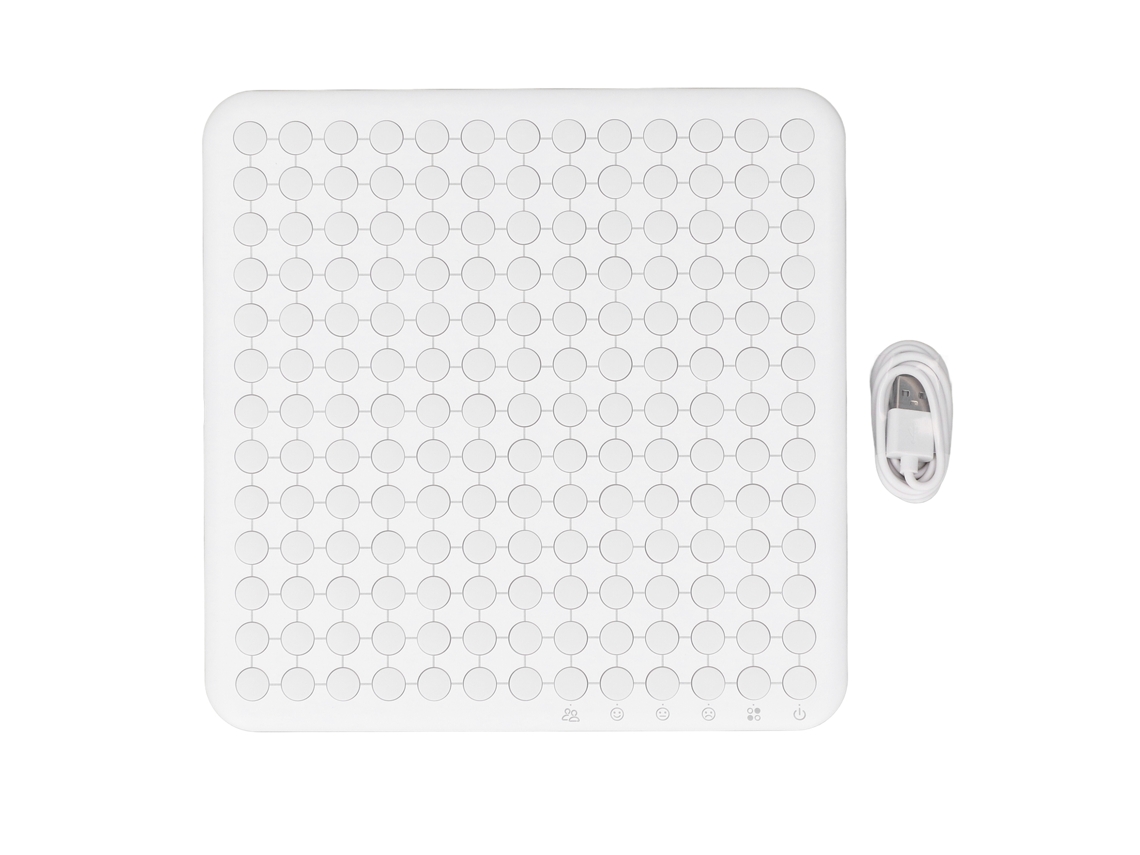 Juego de mesa electrónico Gomoku para niños y familias.