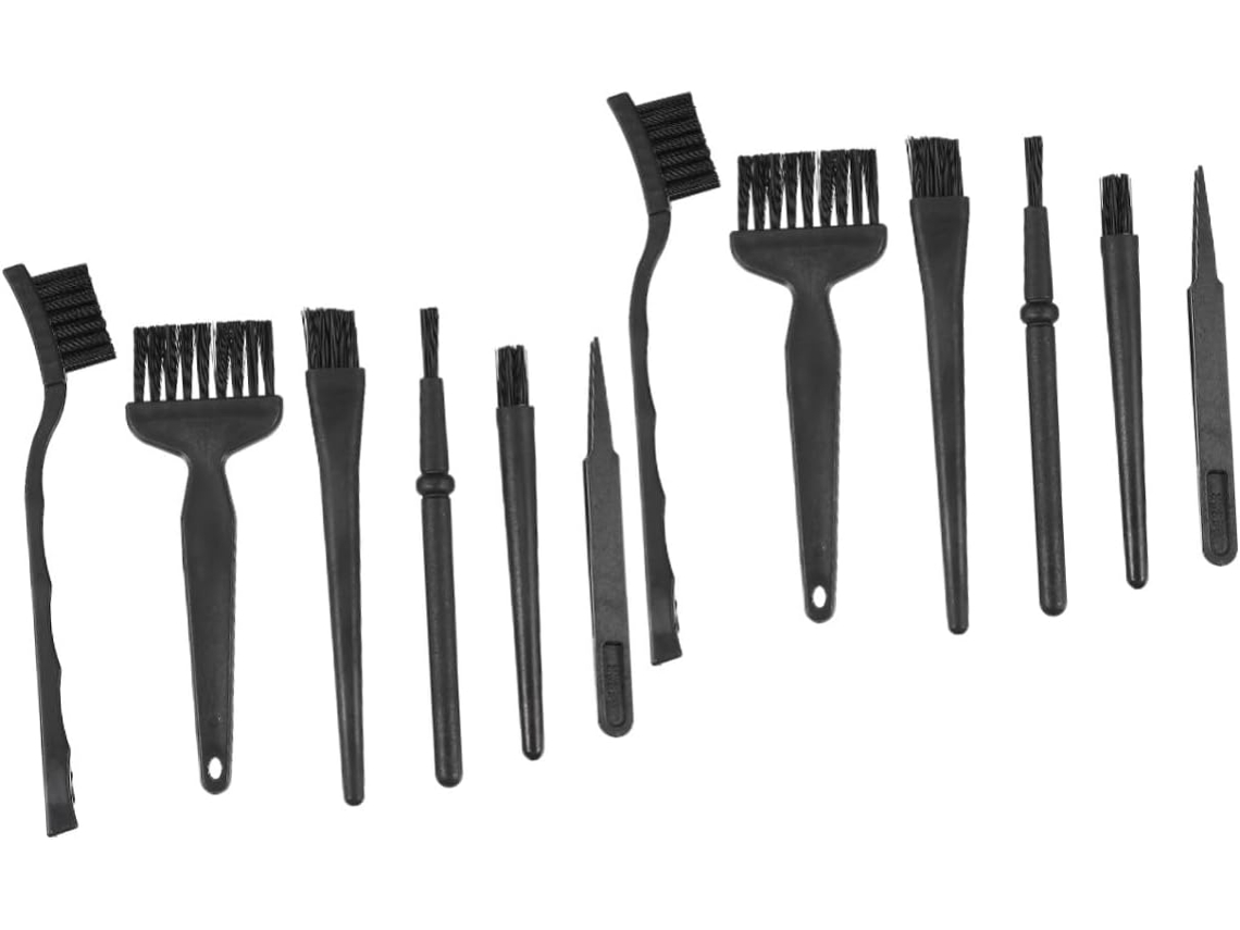 Componentes Del Kit De 12 Cepillos Antiestáticos Para La Limpieza De Teclados