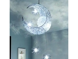 Luna creciente romántica, estrellas, relámpagos, Kofihety