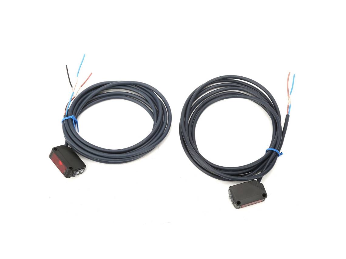 Sensor Fotoeléctrico Infrarrojo E3z-t61 De 12-24 V Npn Y 6 M Para Equipos Automáticos.