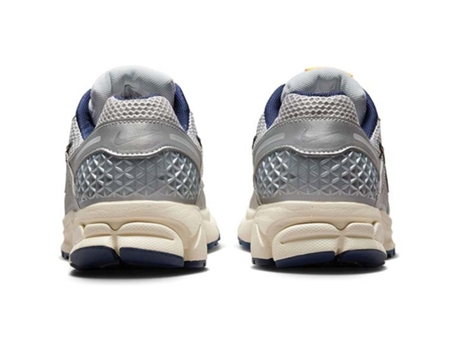 Zapatillas de Hombre NIKE Zoom Vomero Ms Multicolor (42.5)