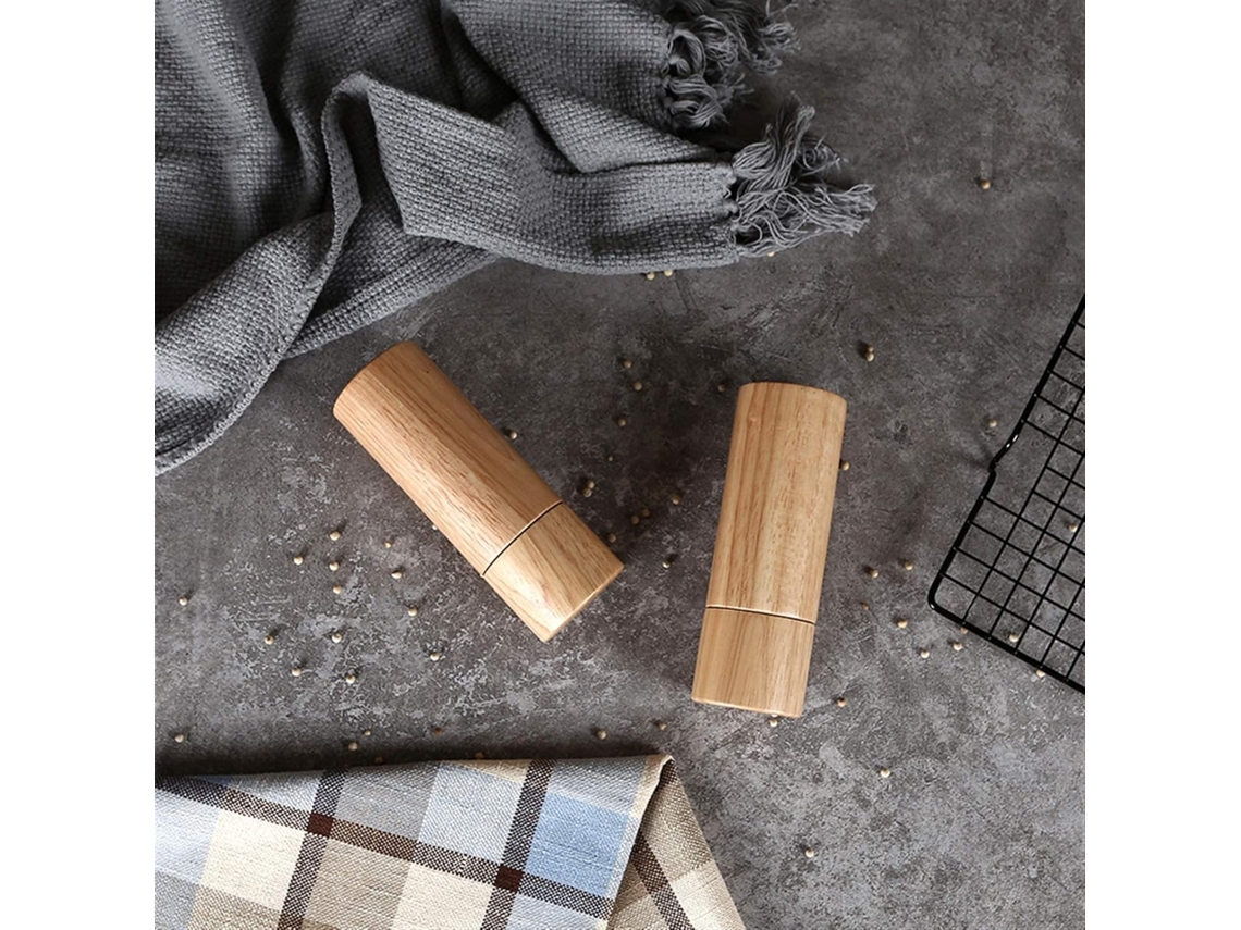 Nuestro Molinillo De Pimienta Y Sal Marina Está Hecho Madera Acacia, Lo Que Le Confiere Un Veteado Natural Hac
