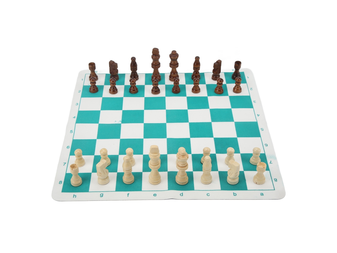Juego De Ajedrez Con Piezas De Plástico Que Imitan La Madera Y Tablero De Pu Para Principiantes. Ligero Y Brillante.
