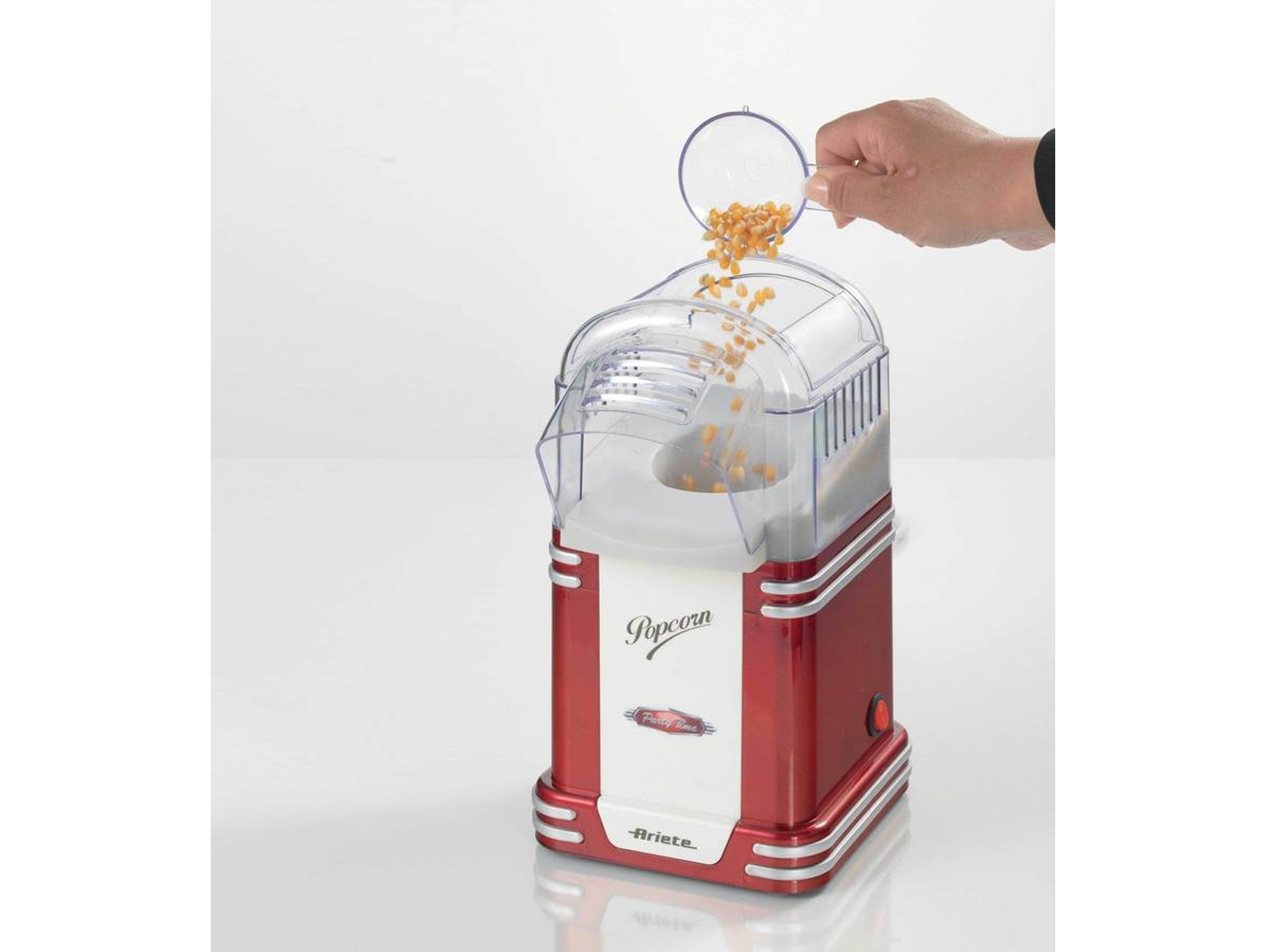 Maquina De Ariete popcorn popper party time 1100 w color rojo y blanco 2954 1100w