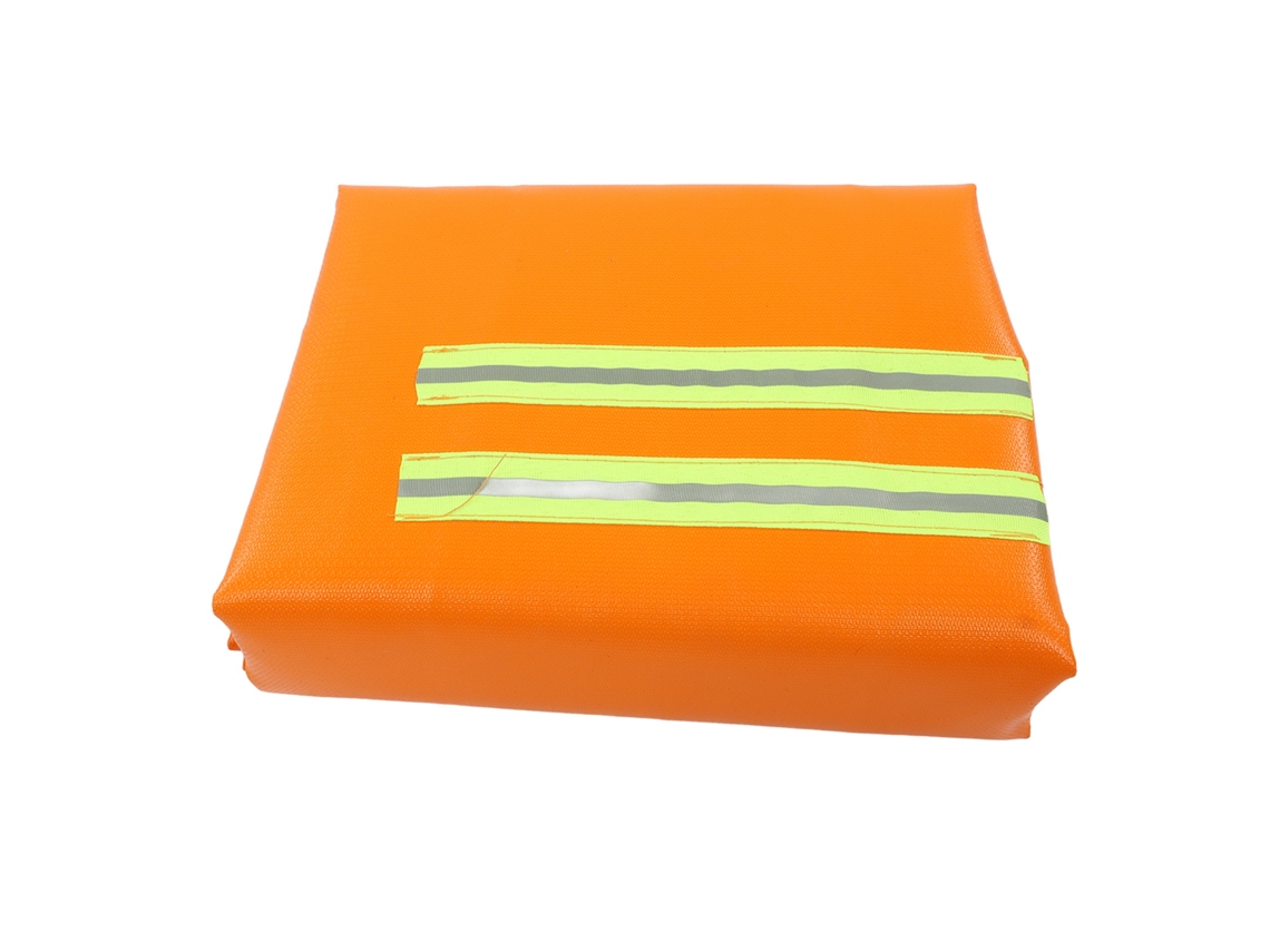 Cubierta ignífuga con capucha, fibra de vidrio, silicona de doble cara, aislamiento térmico.
