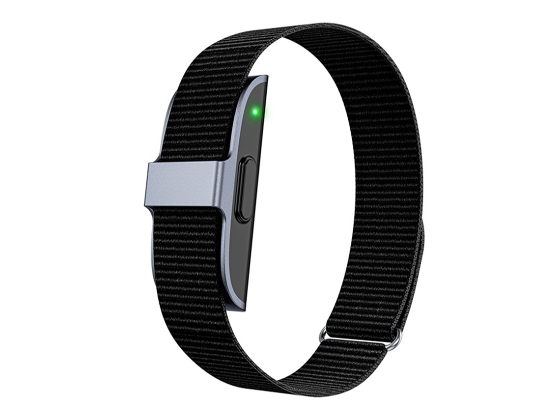 Pulsera inteligente de salud y fitness con modos multideporte, resistente al agua y carga magnética.