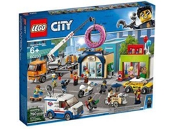LEGO City: Inauguração de Loja de Donuts - 60233 (Idade mínima: 6 - 790 Peças)